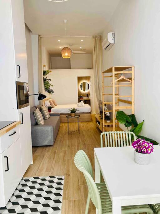 Nice & Cozy Flat Close The Beach Valencia Buitenkant foto