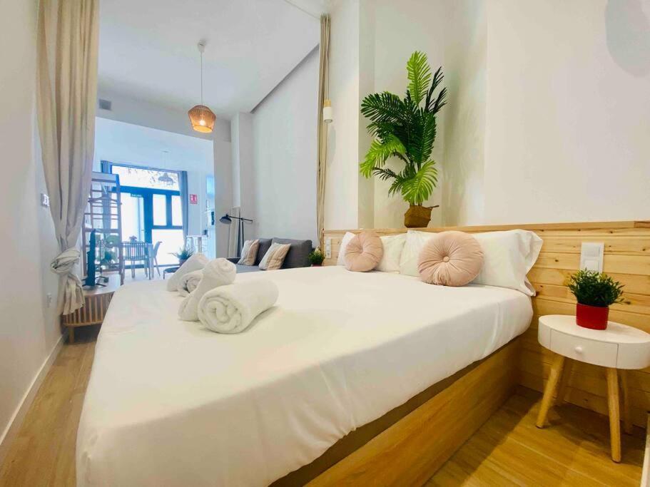 Nice & Cozy Flat Close The Beach Valencia Buitenkant foto